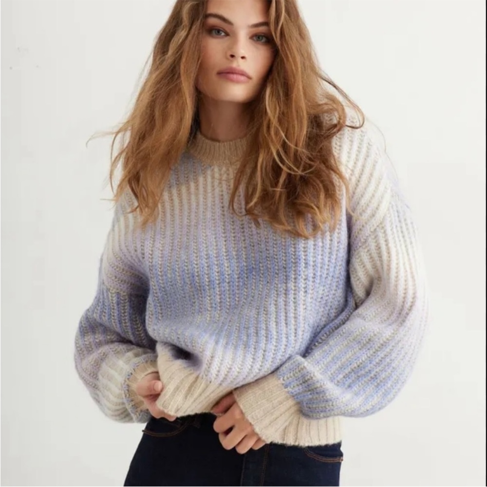 Purple and tan Ombré Crew neck Knit Sweater-New Without Tags